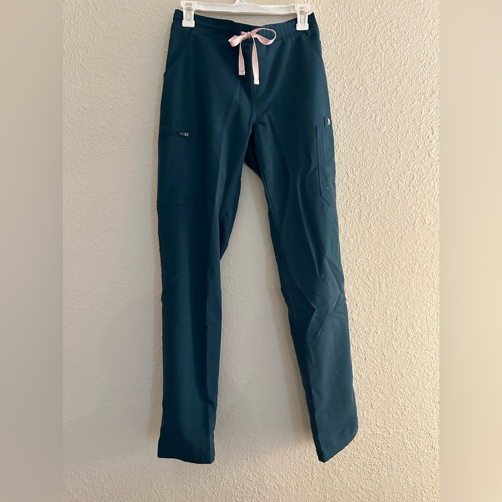 Figs scrubs top & bottom